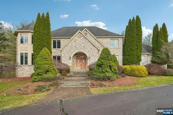 111 Chopin Drive, Wayne, NJ 07470