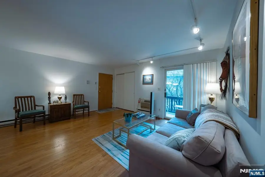 208 Federal Hill Road, Pompton Lakes, NJ 07442 - #2