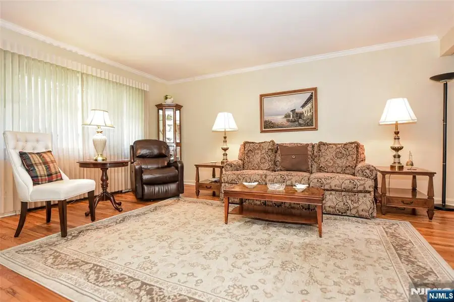 420 Park Avenue, Midland Park, NJ 07432 - #3