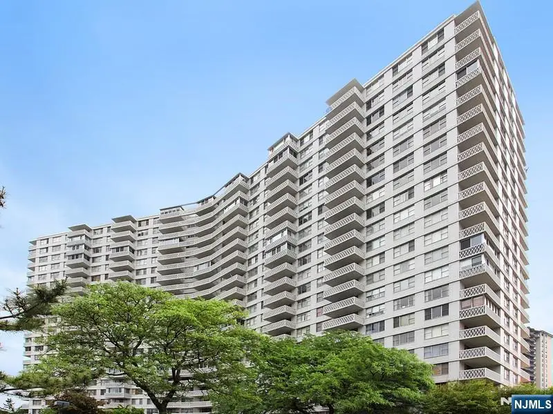 2100 Linwood Avenue 2G, Fort Lee, NJ 07024 - #2