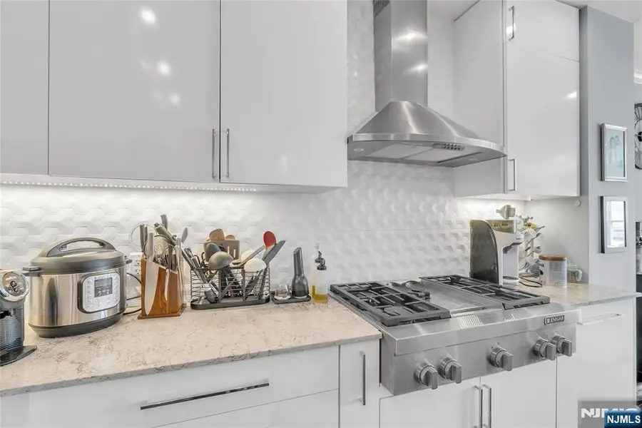 314 The Promenade, Edgewater, NJ 07020 - #3