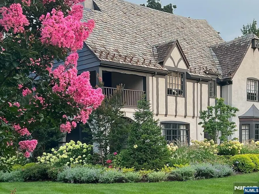 89 Douglas Road, Glen Ridge, NJ 07028 - #2