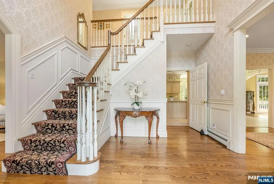 193 Pulis Avenue, Franklin Lakes, NJ 07417 - #3