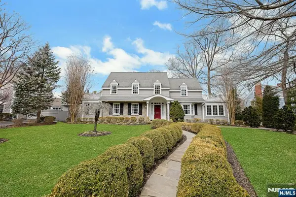 170 Hillside Avenue, Englewood, NJ 07631