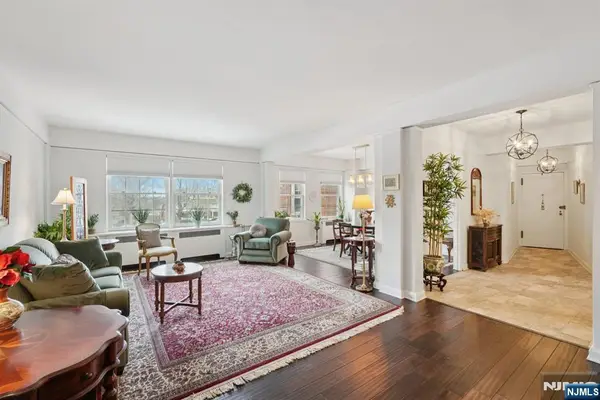 10 Crestmont Road 1A, Montclair, NJ 07042