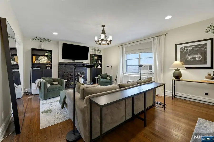 100 Palisade Avenue D45, Englewood, NJ 07631 - #3