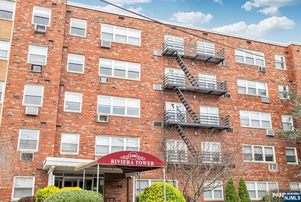 2200 Center Avenue C1, Fort Lee, NJ 07024 - #1