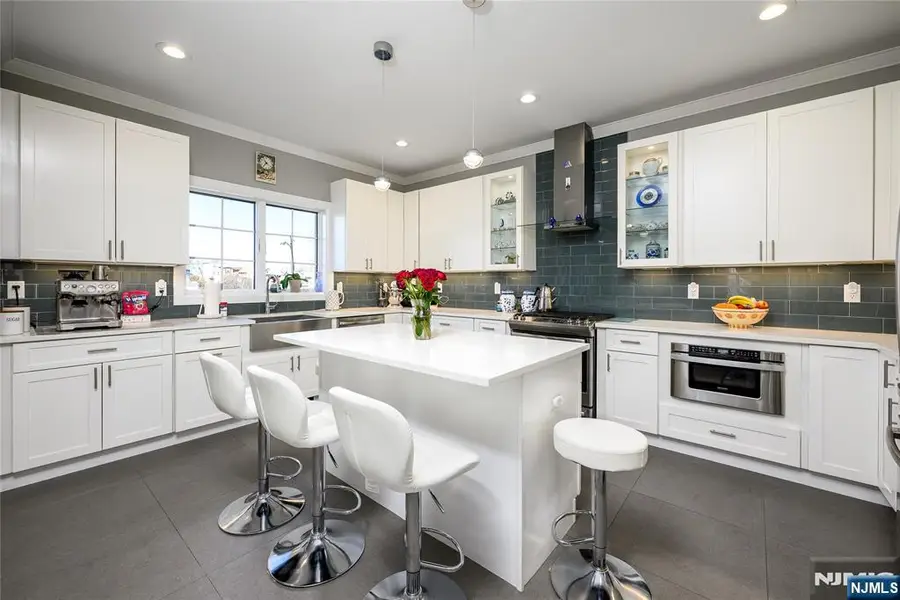 2021 Fletcher Avenue, Fort Lee, NJ 07024 - #3