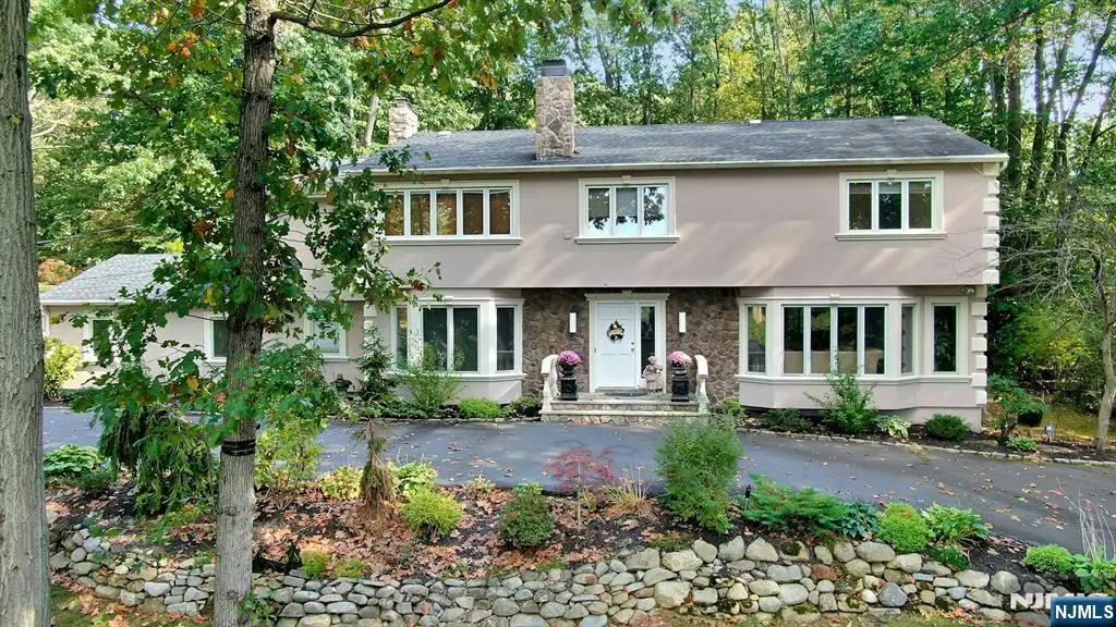 17 Sycamore Drive, Woodcliff Lake, NJ 07677 - #1