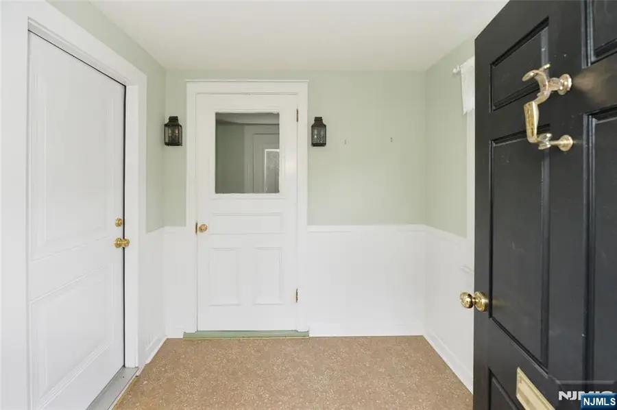 188 Highwood Avenue, Glen Rock, NJ 07452 - #3