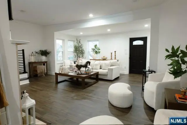 290 Elm Avenue, Bogota, NJ 07603 - #3