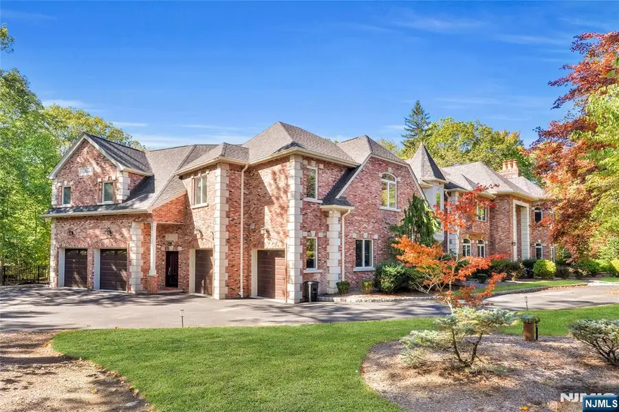 14 Werimus Brook Road, Saddle River, NJ 07458 - #3