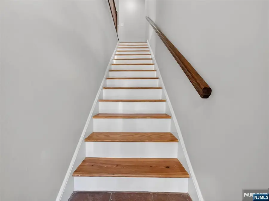 2506 Hemingway Lane, Mahwah, NJ 07430 - #3