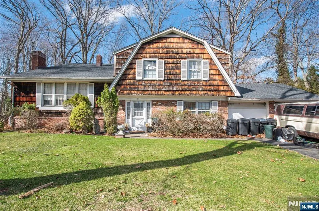 24 Arrowhead Road, Old Tappan, NJ 07675 - #1