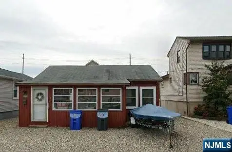 213 Harding Avenue, Seaside Heights, NJ 08751