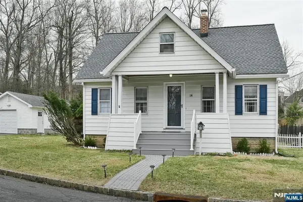 14 Intervale Road, Livingston, NJ 07039