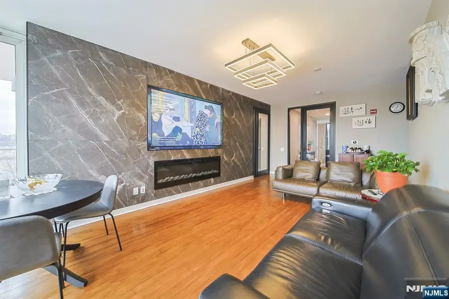 612 Hudson Park 612, Edgewater, NJ 07020 - #3