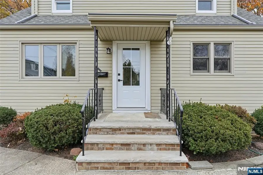 20 Dojean Court, Bergenfield, NJ 07621 - #3
