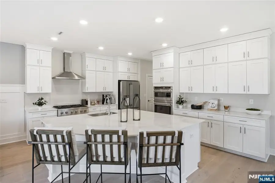 16 Belmont Place, Oakland, NJ 07036 - #3