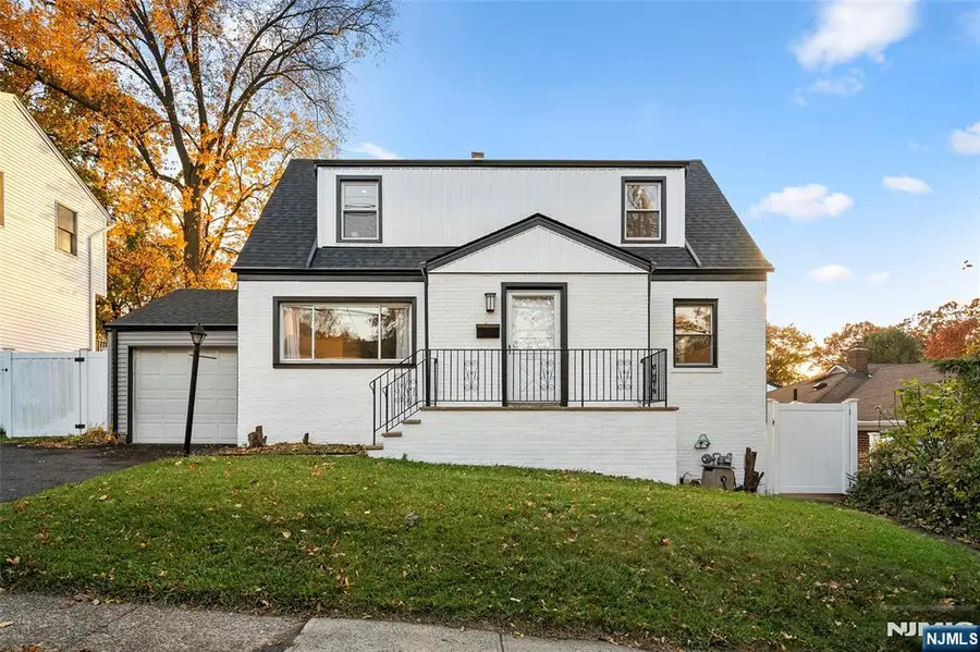 636 Elm Avenue, Ridgefield, NJ 07657 - #2