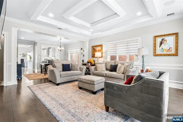 6 Marion Avenue B, Cliffside Park, NJ 07010