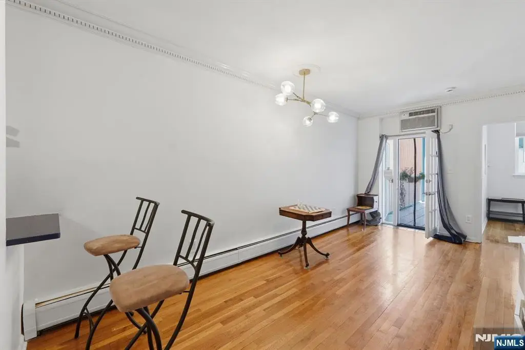 278 Monmouth Street 201, Jersey City, NJ 07302 - #1