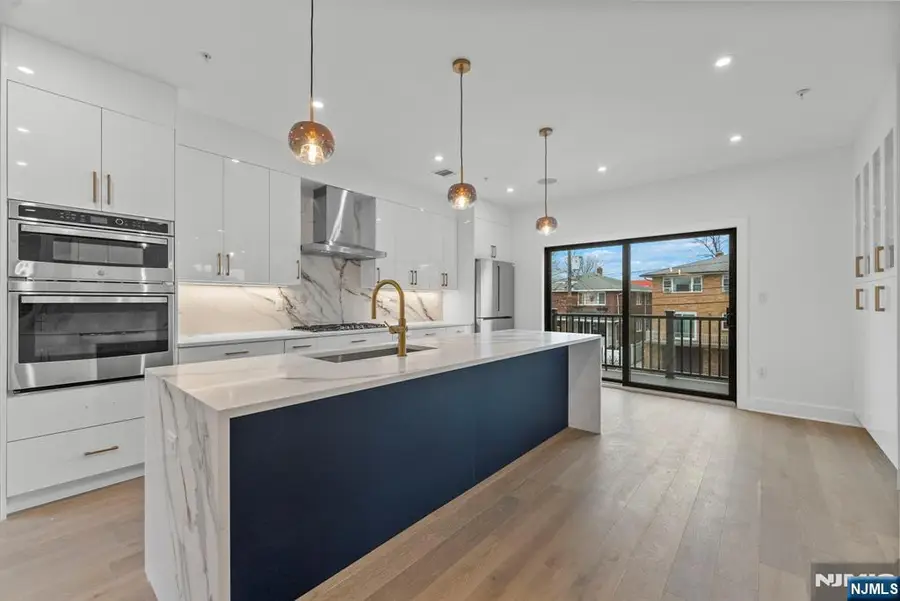 2026 Marguerite Street Right, Fort Lee, NJ 07024 - #3