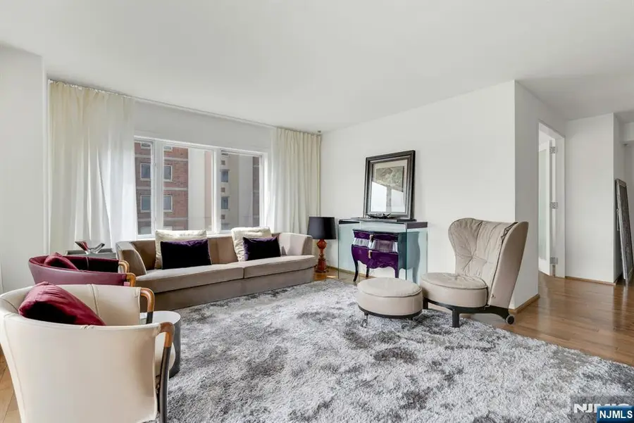 3219 City Place, Edgewater, NJ 07020 - #2