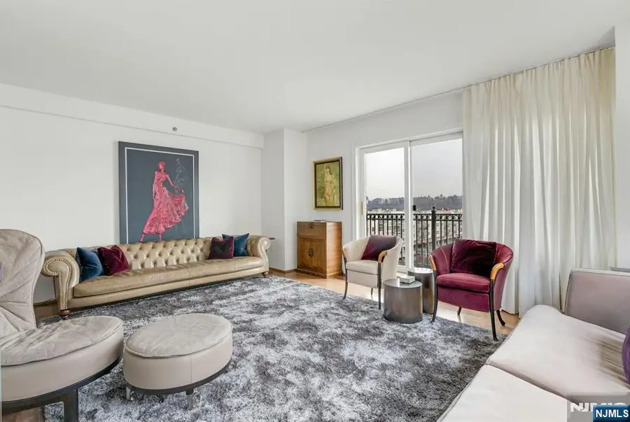 3219 City Place, Edgewater, NJ 07020 - #3