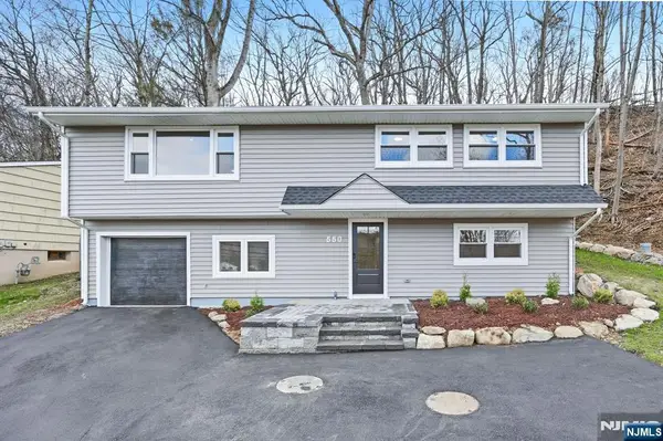 550 Ramapo Valley Road, Oakland, NJ 07436