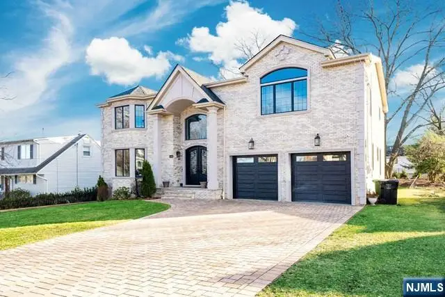 160 Lawrence Drive, Paramus, NJ 07652 - #2