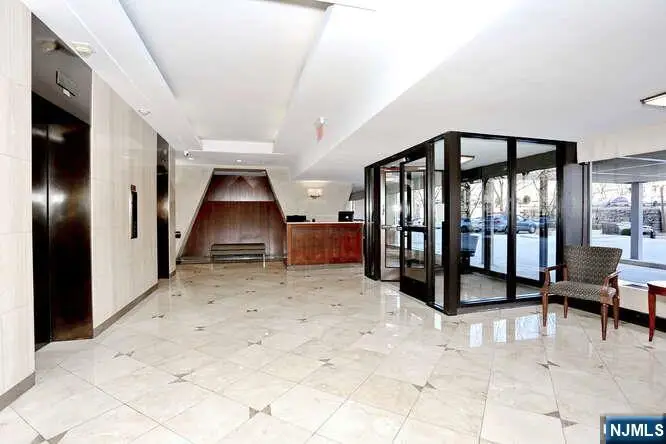 4 Horizon Road 1210, Fort Lee, NJ 07024 - #2