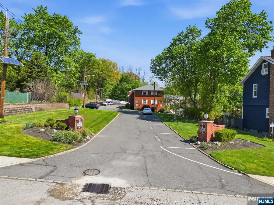 45 Wilfred Street 6, West Orange, NJ 07052 - #3