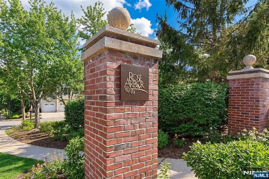 78 Wildflower Lane 1604, Morristown, NJ 07960 - #3