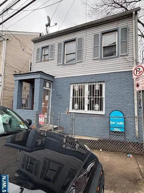 10 Mary, Paterson, NJ 07503