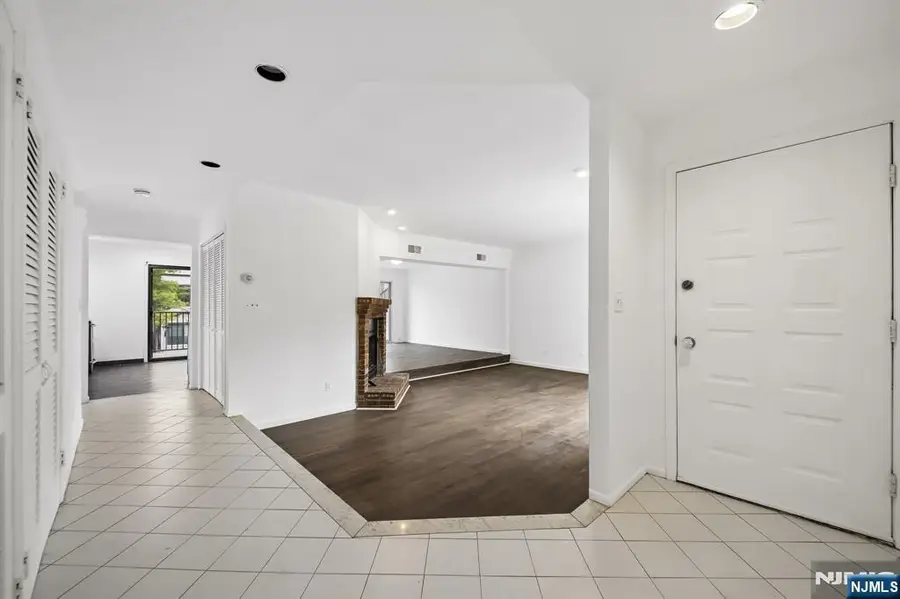 1431 John Street, Fort Lee, NJ 07024 - #2