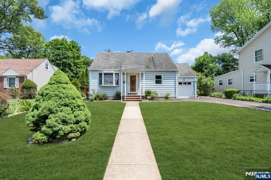 306 Highland Street, Cresskill, NJ 07626 - #3