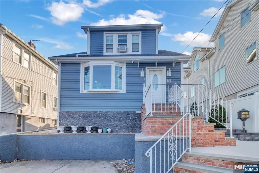 644 Valley Brook Avenue, Lyndhurst, NJ 07071 - #3