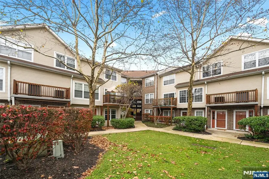 1420 Westgate Drive 8109, Fort Lee, NJ 07024 - #2