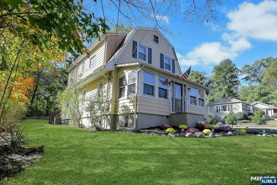 172 Yawpo Avenue, Oakland, NJ 07436 - #3