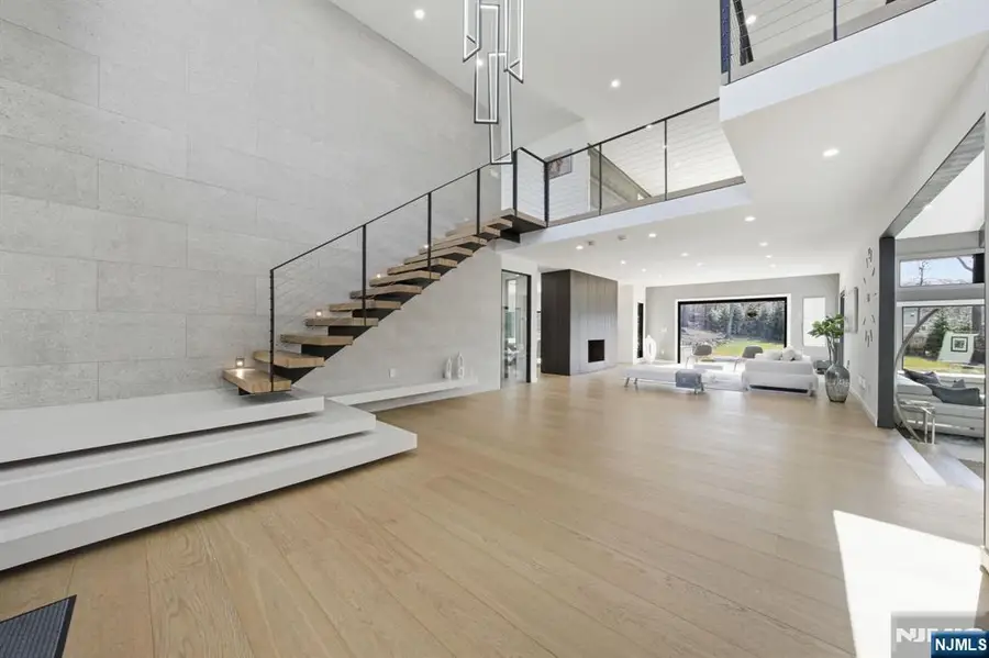 55 Oxford Drive, Tenafly, NJ 07670 - #2