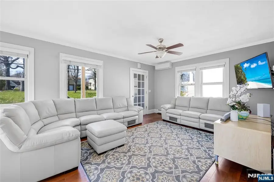 1130 Abbott Boulevard, Fort Lee, NJ 07024 - #3