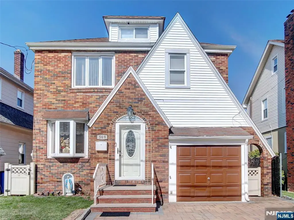 569 Monroe Place, Ridgefield, NJ 07657 - #1