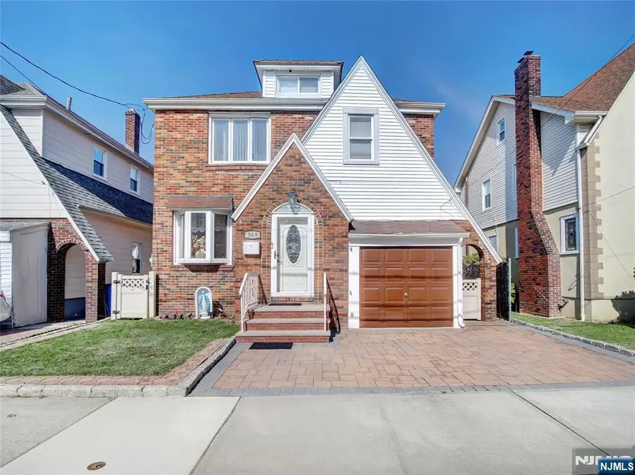 569 Monroe Place, Ridgefield, NJ 07657 - #2