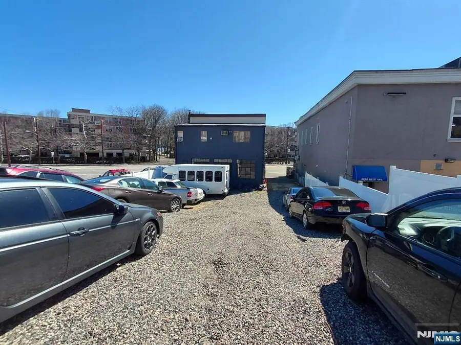 830 River Road, Edgewater, NJ 07020 - #2