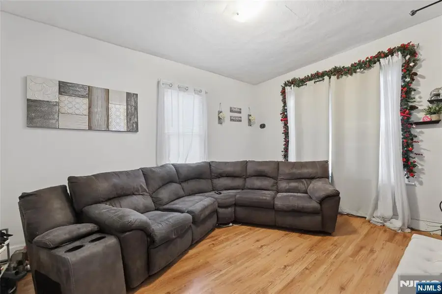 59 Home Avenue, Rutherford, NJ 07070 - #3