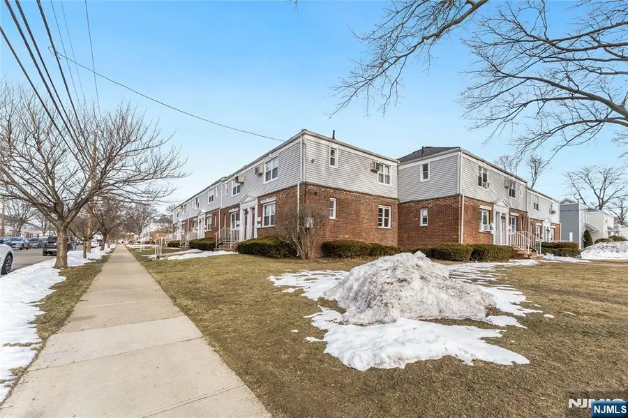 70 Hastings A, Rutherford, NJ 07070 - #2