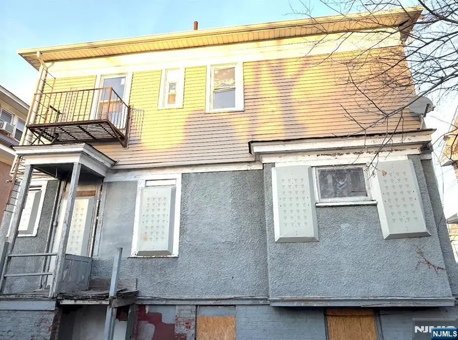 66 Scheerer, Newark, NJ 07112 - #3