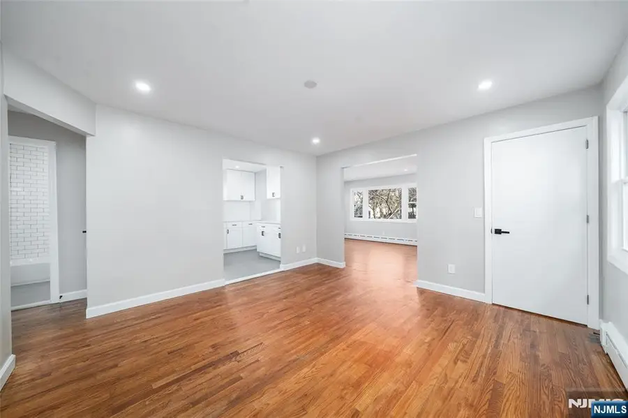 104 Hayward Place, Wallington, NJ 07057 - #2