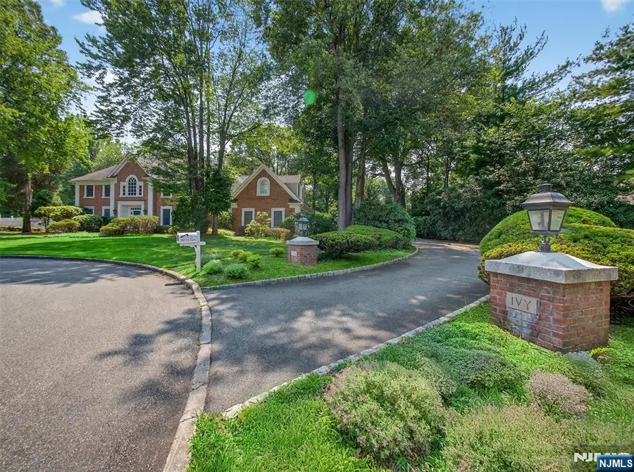 505 Ivy Lane, Wyckoff, NJ 07481 - #2